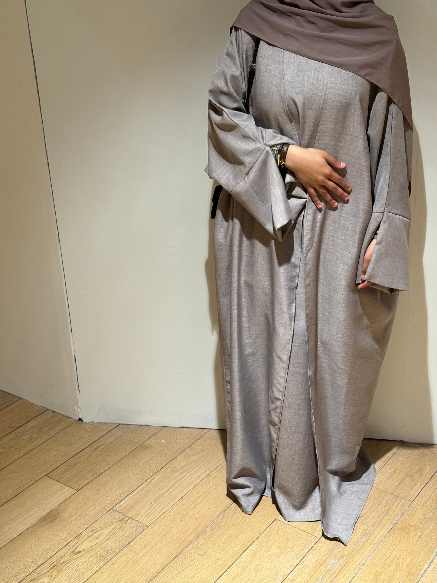 Abaya Mira