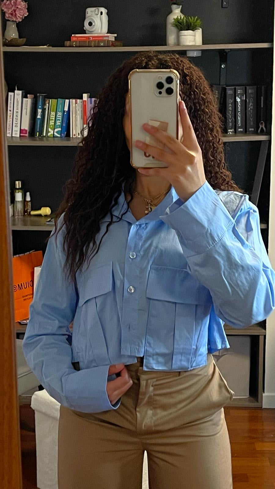Chemise