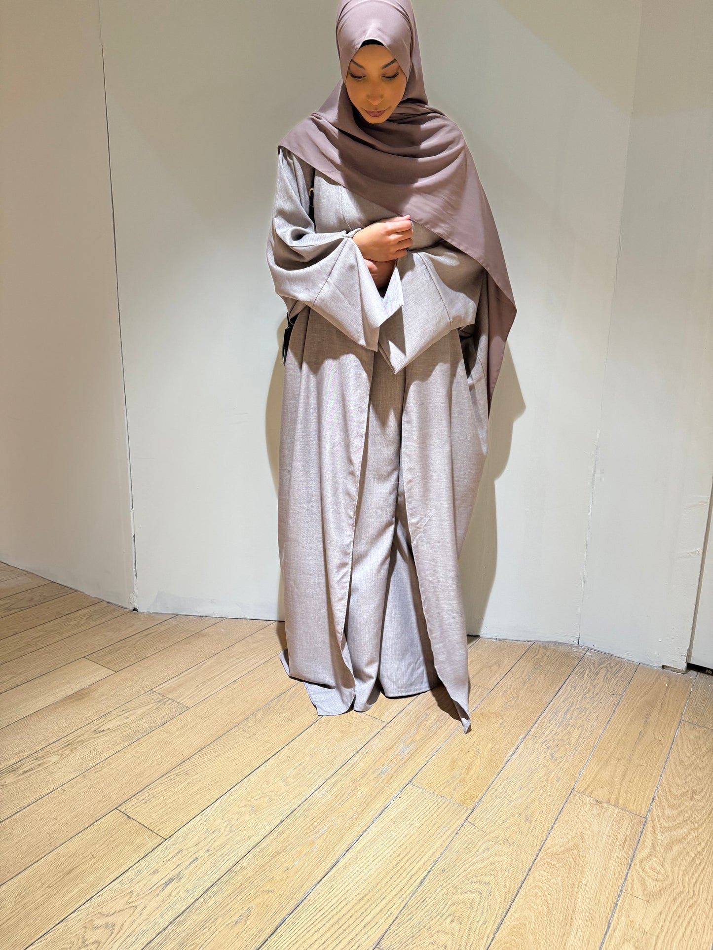 Abaya Mira