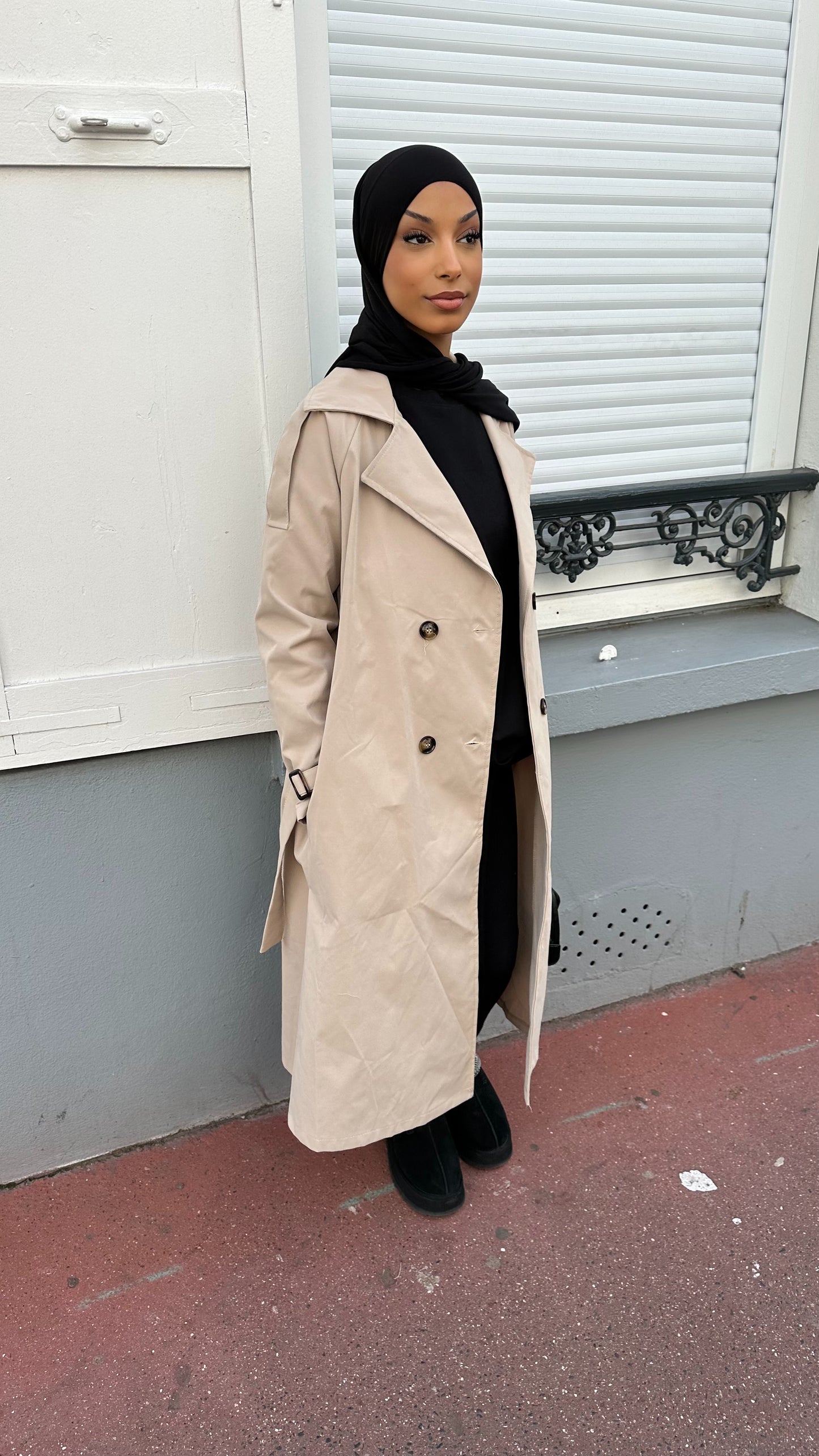 Trench Sara
